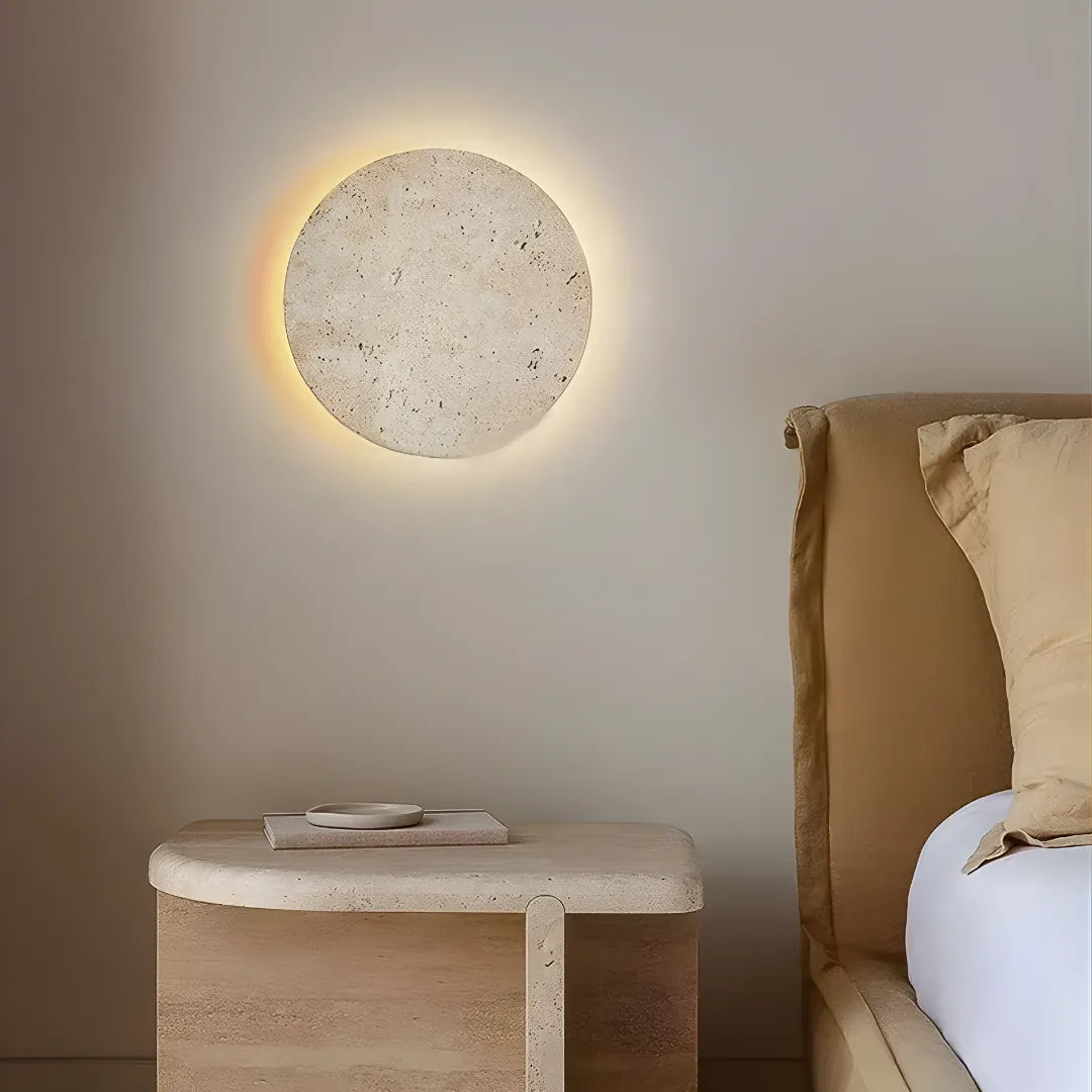 Arandela de Parede Redonda em Travertino Natural com Iluminação Backlight Elegância para Sala e Quarto