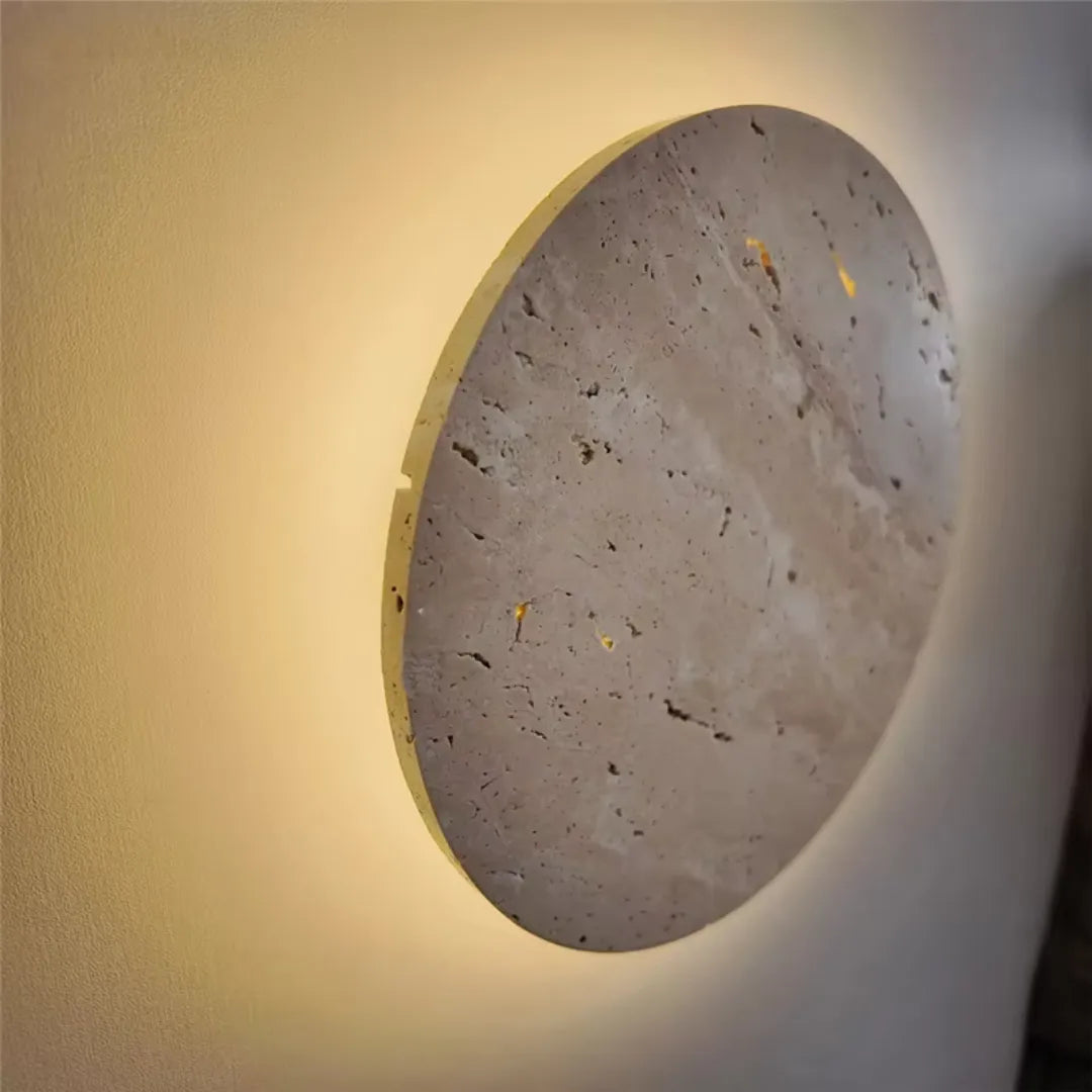 Arandela de Parede Redonda em Travertino Natural com Iluminação Backlight Elegância para Sala e Quarto