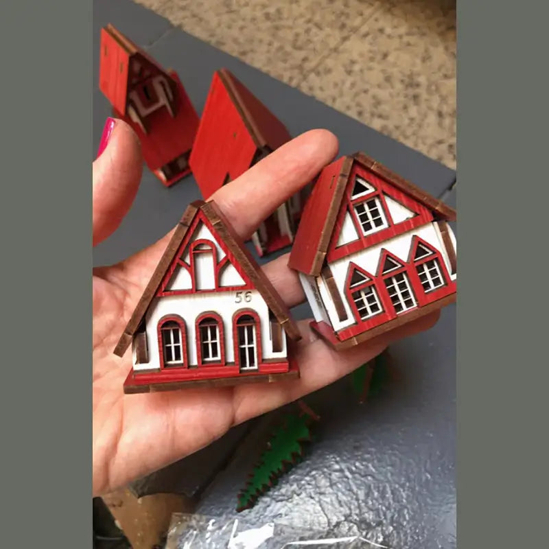 Vila Natalina Decorativa com 5 Casas Encanto e Magia para Sua Decoração de Natal