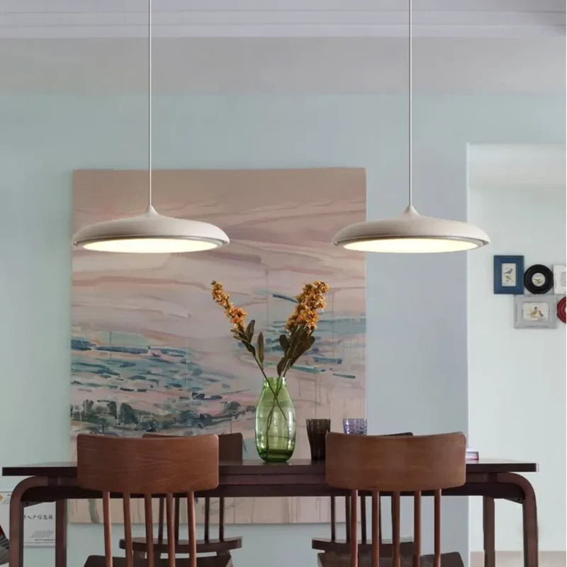 Lustre Pendente LED Moderno Design Sofisticado para Salas Elegantes