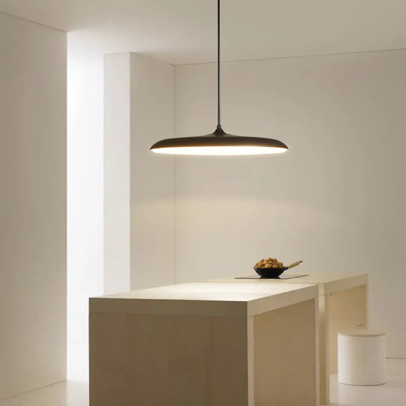 Lustre Pendente LED Moderno Design Sofisticado para Salas Elegantes