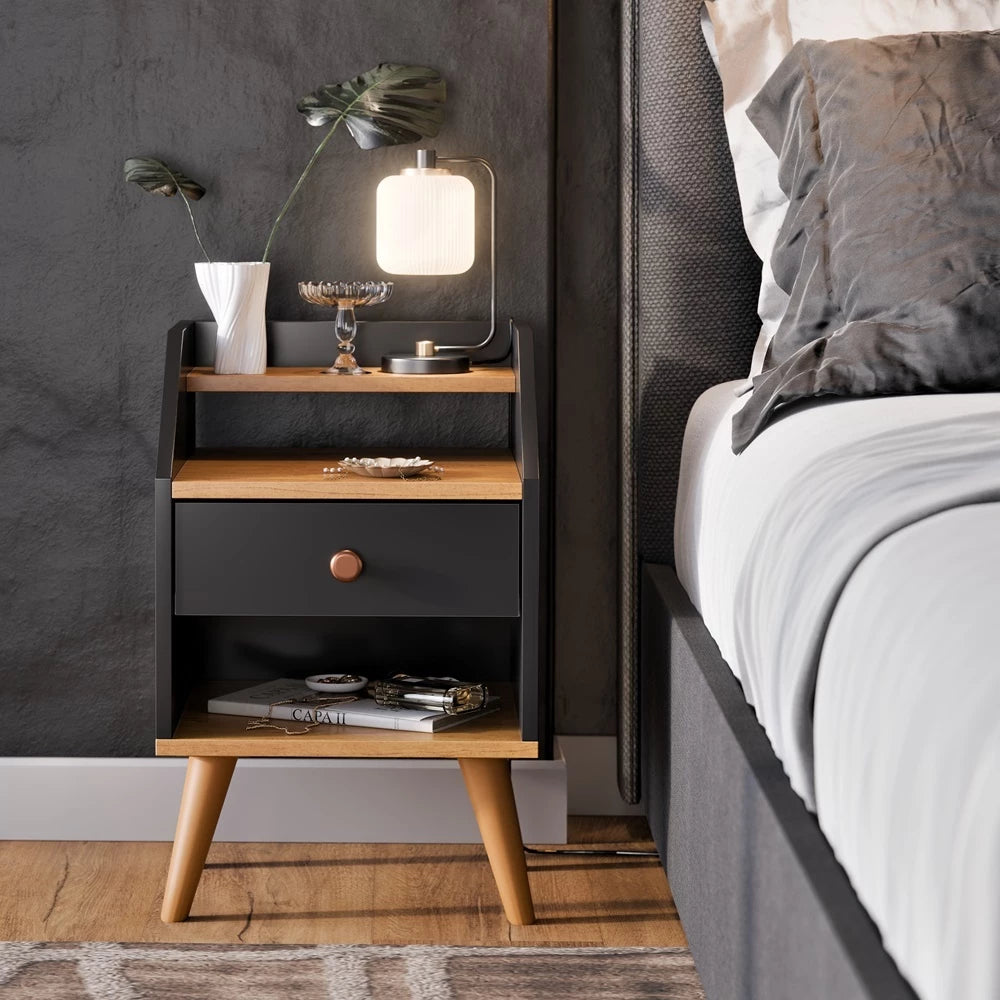 Mesa de Cabeceira com Gaveta Retrô, Nicho e Prateleira
