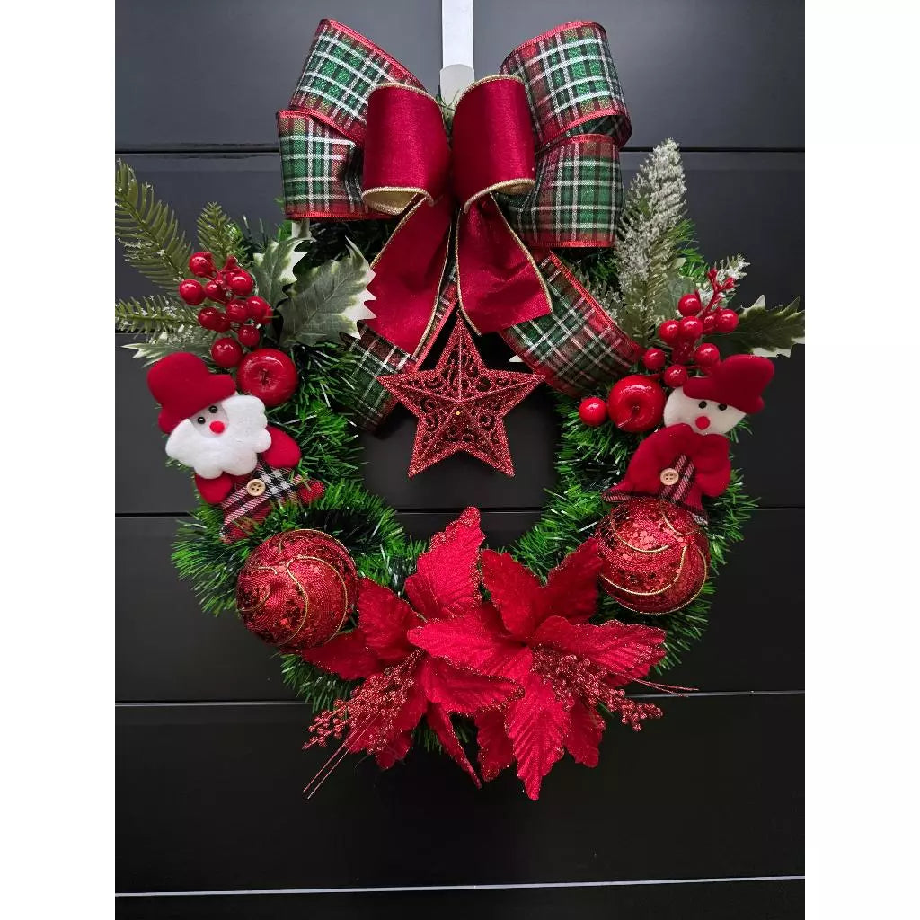 Guirlanda de Natal com Papai Noel Elegância e Encanto para sua Porta