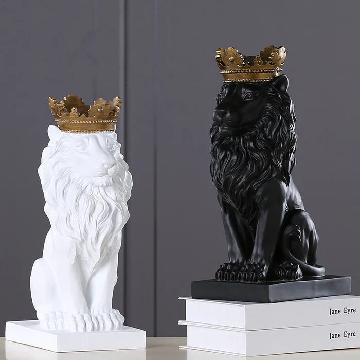 Estatueta Leão Imperador – Poder, Elegância e Presença na Decoração