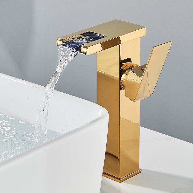 Torneira cascata LED para banheiro Volta