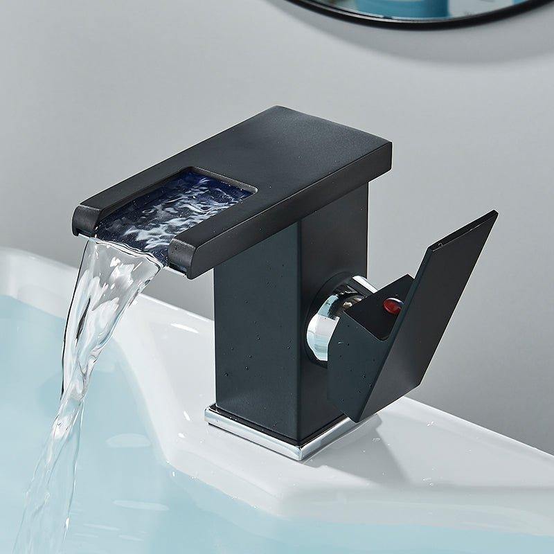 Torneira cascata LED para banheiro Volta