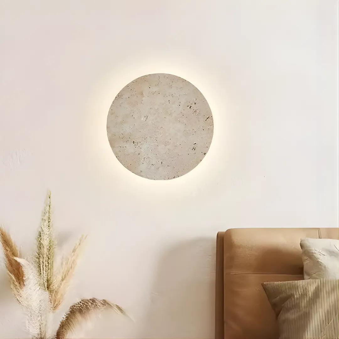 Arandela de Parede Redonda em Travertino Natural com Iluminação Backlight Elegância para Sala e Quarto