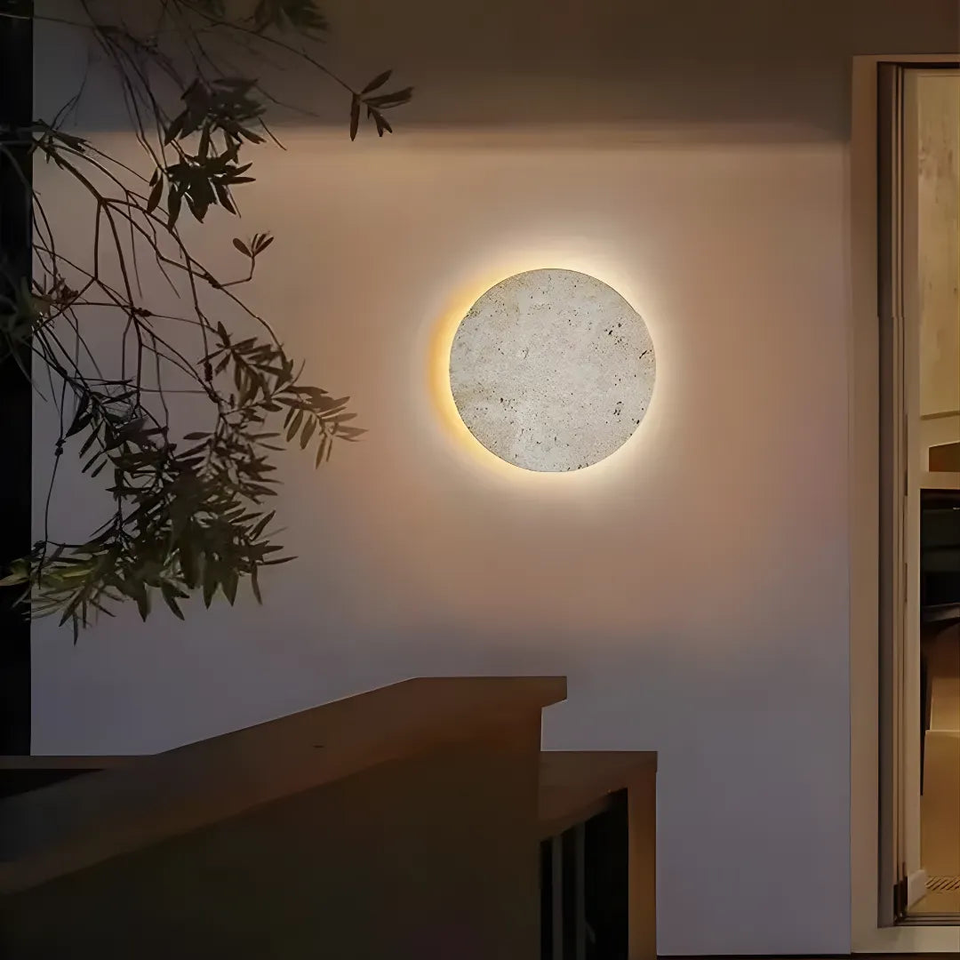 Arandela de Parede Redonda em Travertino Natural com Iluminação Backlight Elegância para Sala e Quarto