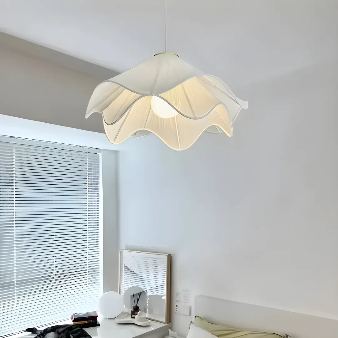 Luminária Pendente Moderna Flor em Tecido Suavidade para Sua Sala de Estar
