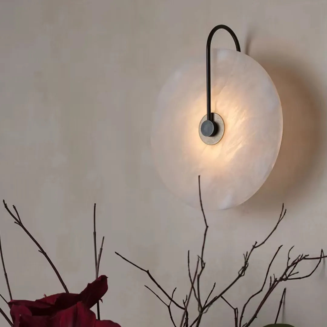 Arandela Pedra Translúcida Petra Sofisticação Natural em Iluminação Decorativa