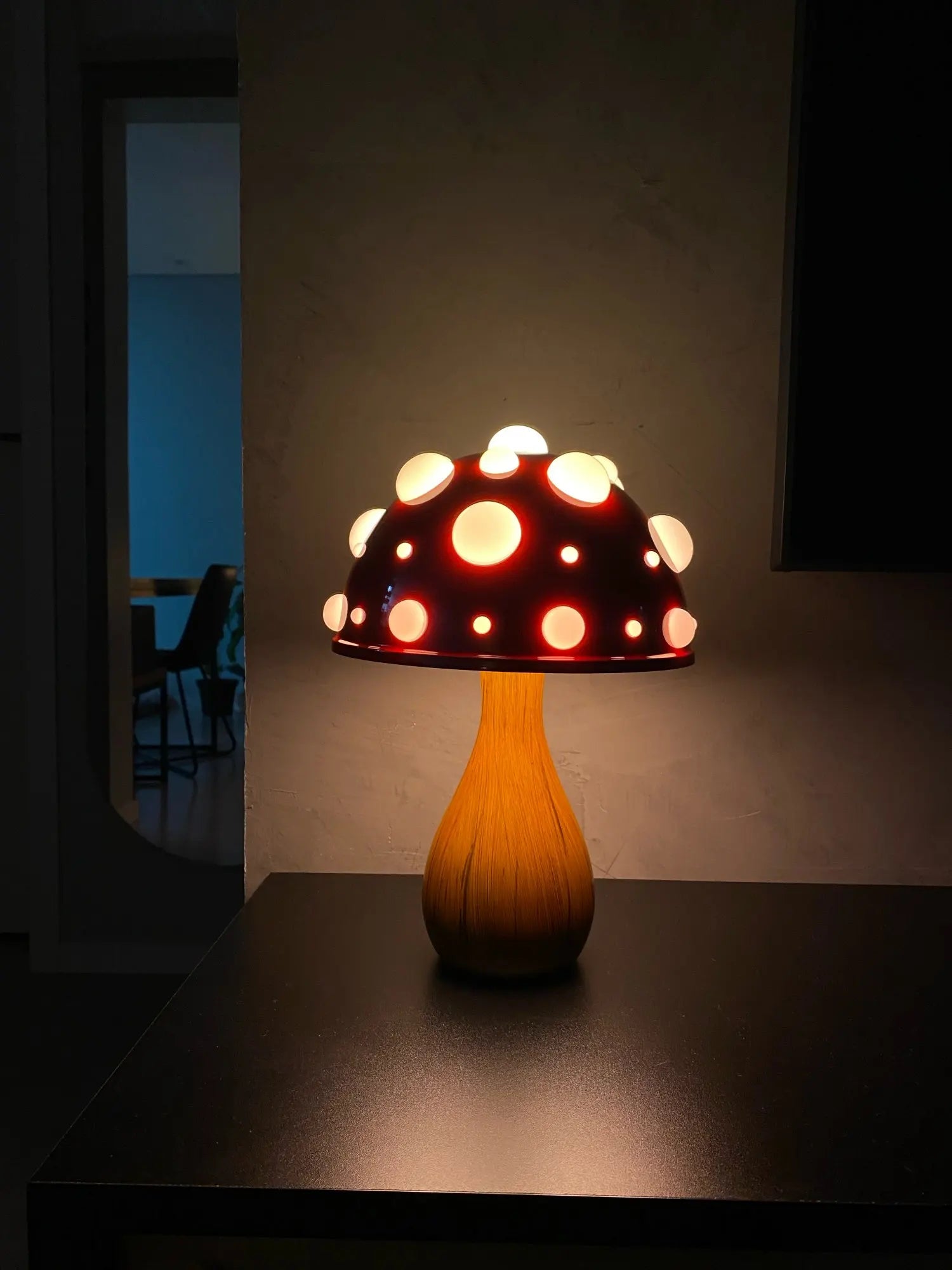 Abajur Cogumelo Luminária de Mesa Orb com Design Retrô e Iluminação Aconchegante