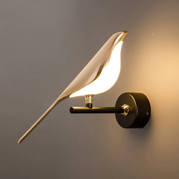 Arandela de Parede Pássaro Dourado – Iluminação Decorativa