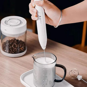 Batedor e Misturador Mixer Elétrico 2 em 1