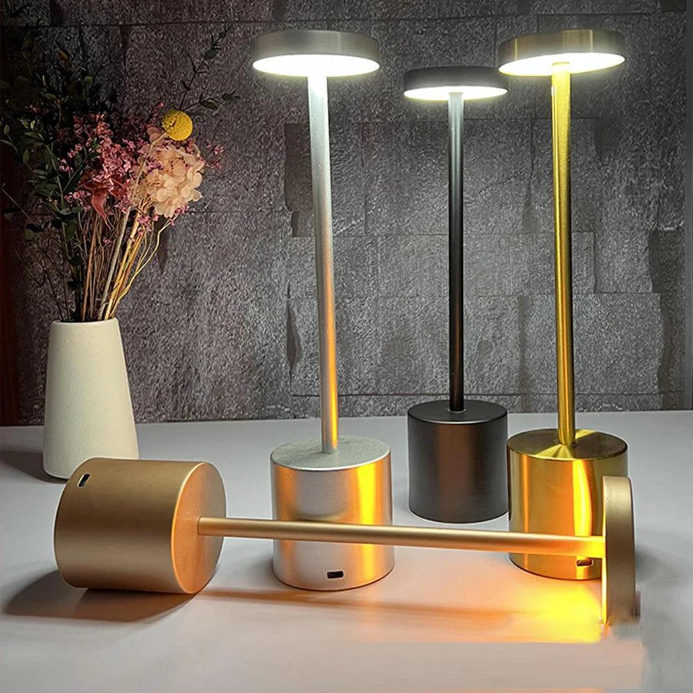 Luminária de Mesa Sem Fio | Bateria Recarregável e Iluminação Ajustável
