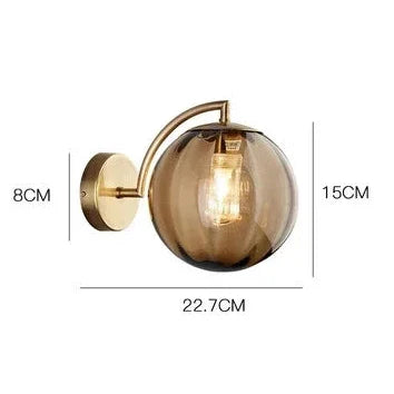 Arandela de Parede Globo Verona em Metal e Vidro com Design Sofisticado