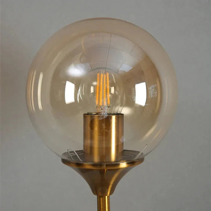 Arandela Dourada de Parede Interna Globo – Iluminação com Sofisticação
