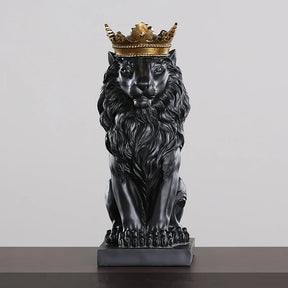 Estatueta Leão Imperador – Poder, Elegância e Presença na Decoração